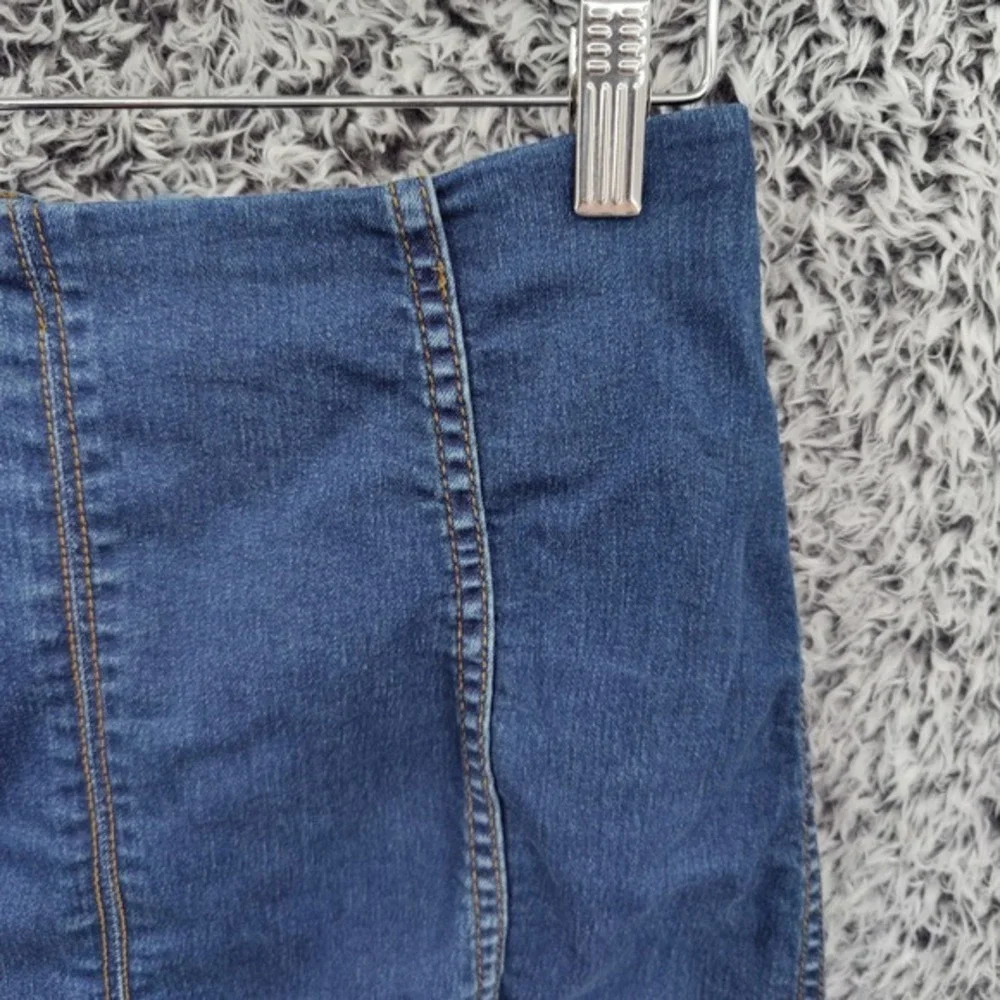 Free People Women Y2K Boho Indie Festival Minimal Denim Mini Skirt 8 Blue Seamed